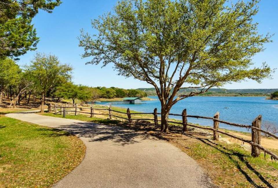 Lake Travis - Hollows Resort Lakeview Casita - Jonestown, Texas