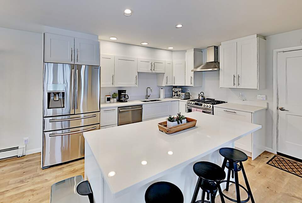 Modern EagleVail Family Retreat | Private Garage - Avon, Colorado