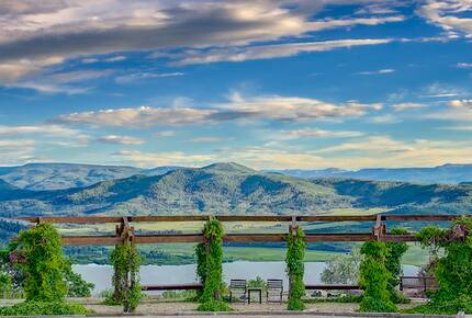 The Cottages and Overlook at Bella Vista Estate - Steamboat Springs, Colorado