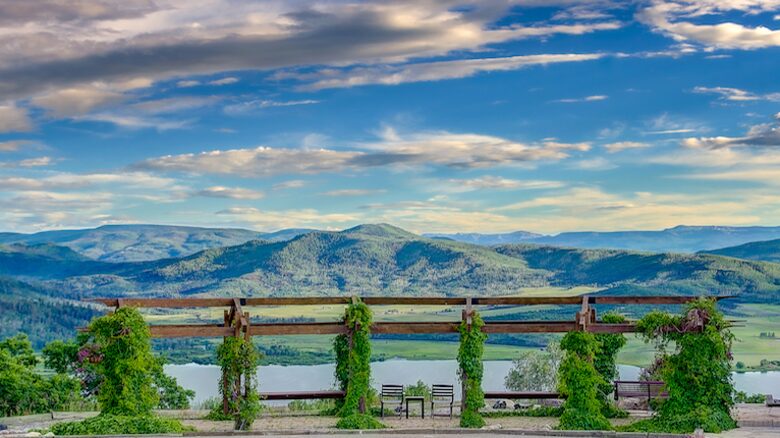 The Cottages and Overlook at Bella Vista Estate - Steamboat Springs, Colorado