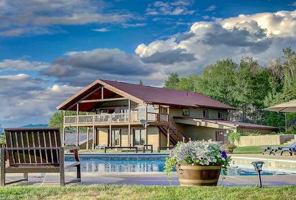 The Cottages and Overlook at Bella Vista Estate - Steamboat Springs, Colorado