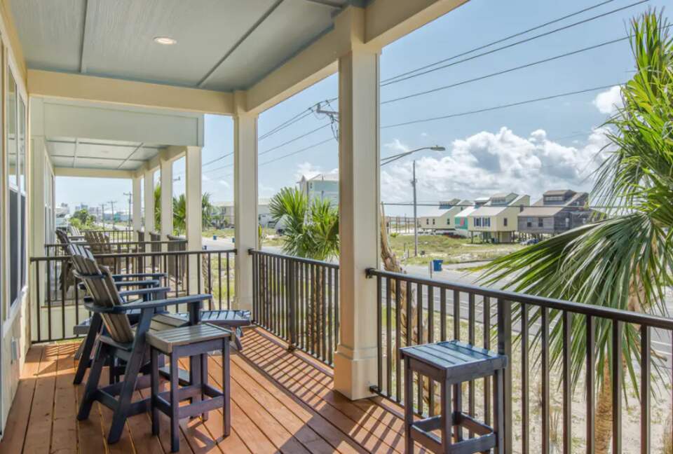 4 Sea-Suns Beach House - Gulf Shores, Alabama