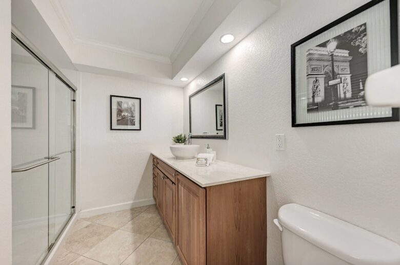 All Decked Out Waterfront Retreat - Sarasota, Florida