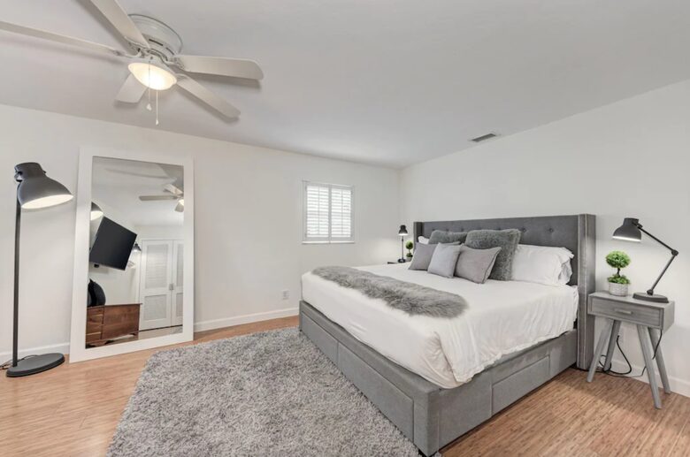 All Decked Out Waterfront Retreat - Sarasota, Florida