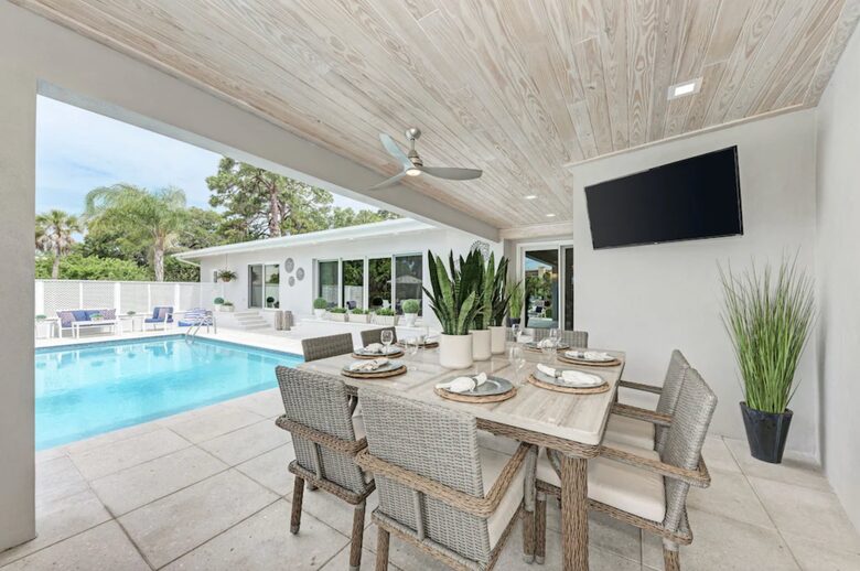 All Decked Out Waterfront Retreat - Sarasota, Florida