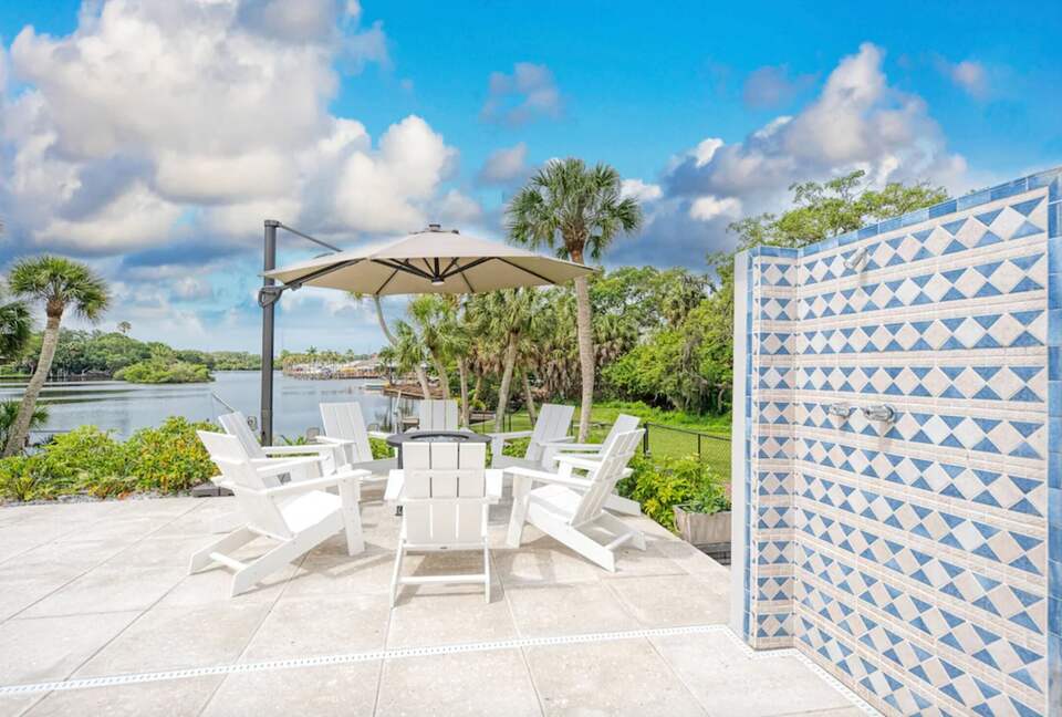 All Decked Out Waterfront Retreat - Sarasota, Florida