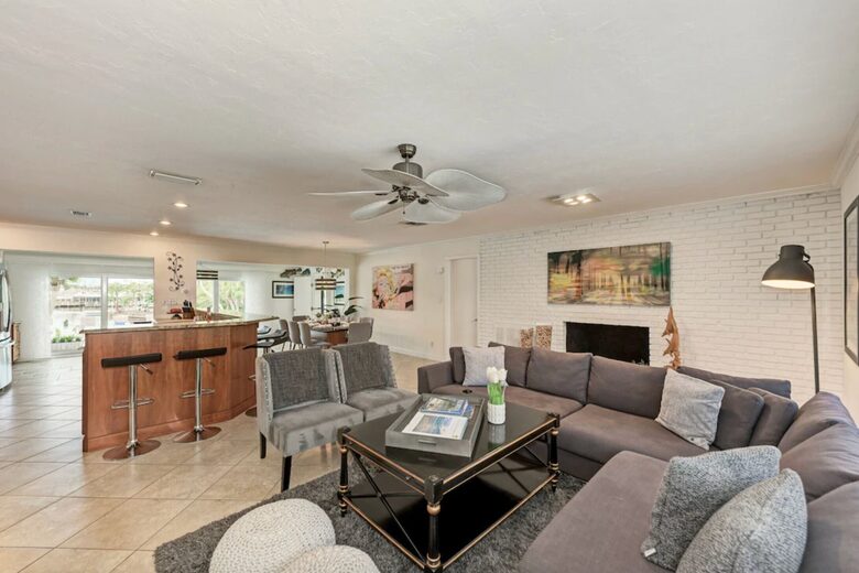 All Decked Out Waterfront Retreat - Sarasota, Florida