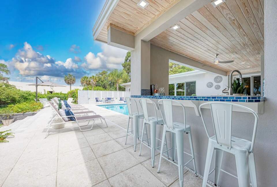 All Decked Out Waterfront Retreat - Sarasota, Florida