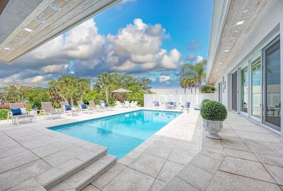 All Decked Out Waterfront Retreat - Sarasota, Florida