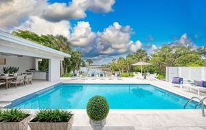 All Decked Out Waterfront Retreat - Sarasota, Florida