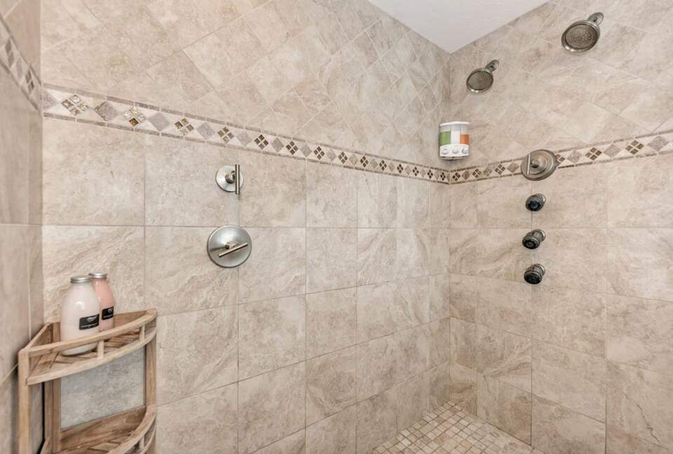 All Decked Out Waterfront Retreat - Sarasota, Florida