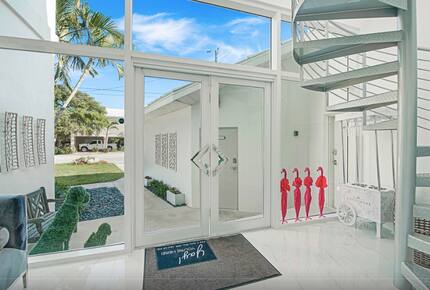 Island Life Villa - 5 Bed at Anna Maria Island - Holmes Beach, Florida
