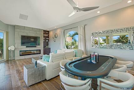 Island Life Villa - 5 Bed at Anna Maria Island - Holmes Beach, Florida