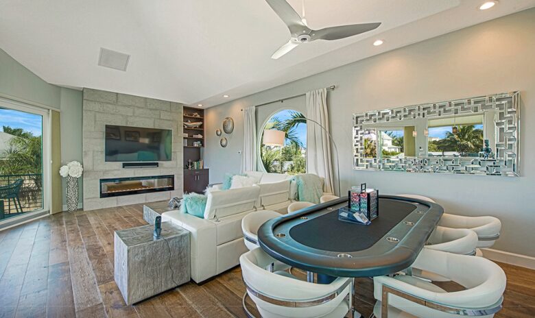 Island Life Villa - 5 Bed at Anna Maria Island - Holmes Beach, Florida