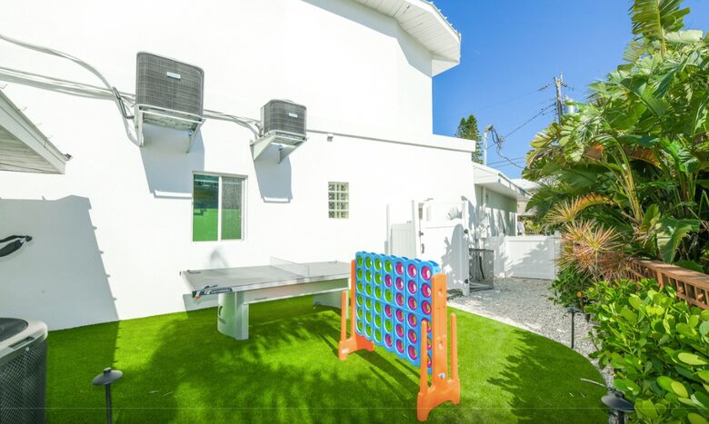 Island Life Villa - 5 Bed at Anna Maria Island - Holmes Beach, Florida