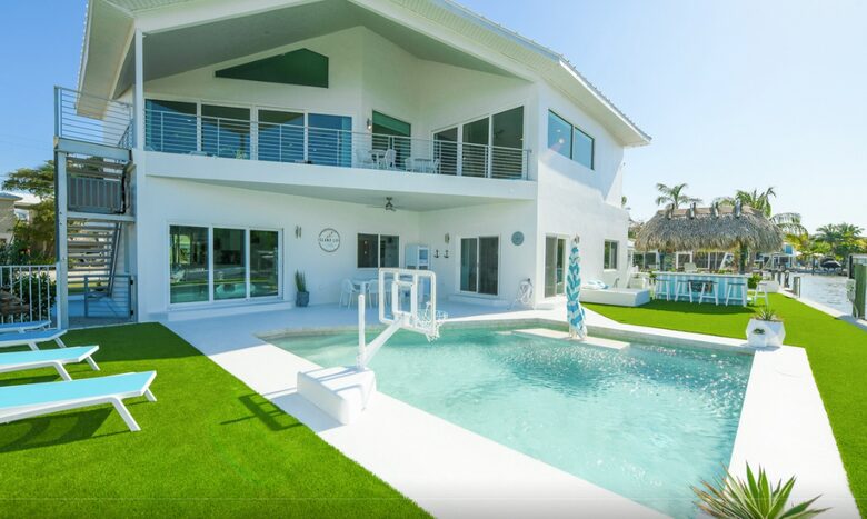 Island Life Villa - 5 Bed at Anna Maria Island - Holmes Beach, Florida