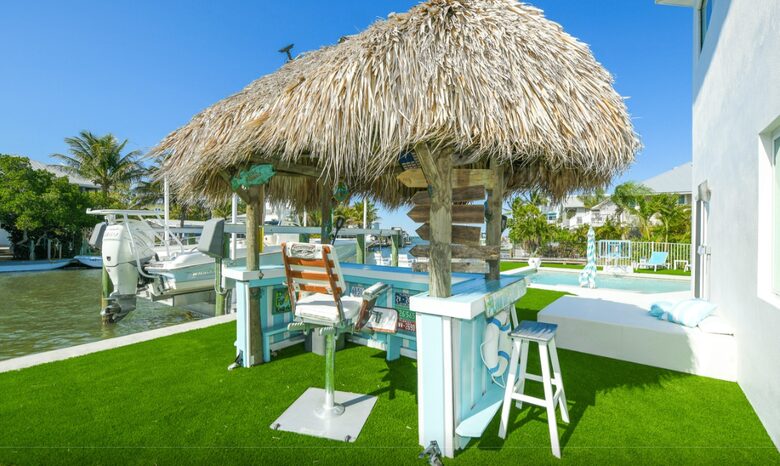 Island Life Villa - 5 Bed at Anna Maria Island - Holmes Beach, Florida