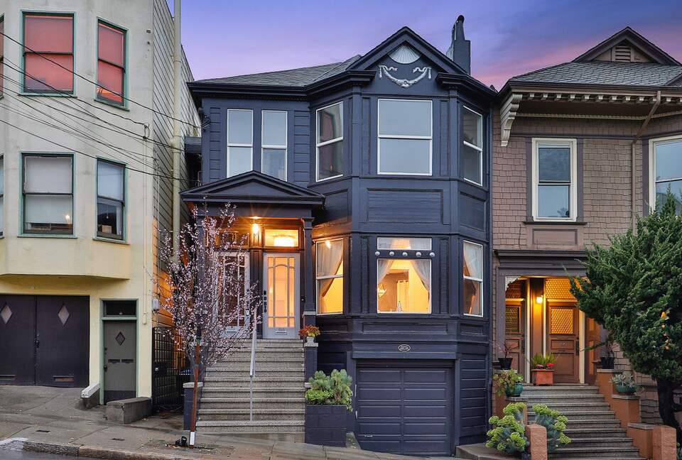 Designer Victorian Home - San Francisco, California