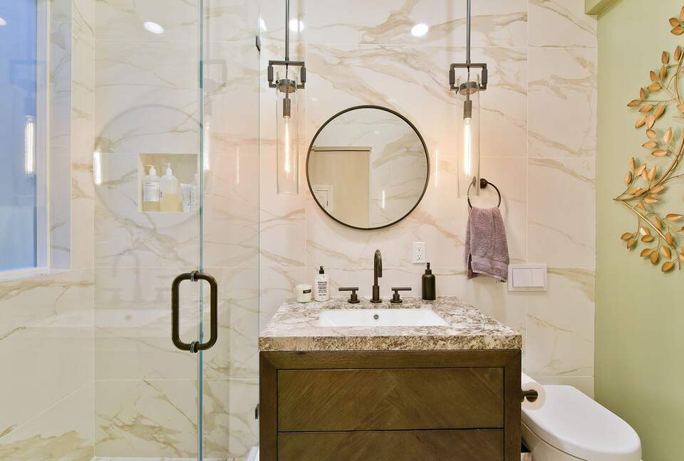 Designer Victorian Home - San Francisco, California