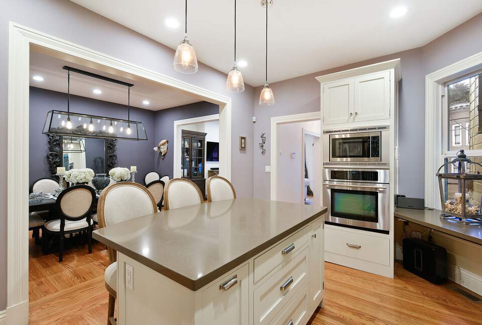 Designer Victorian Home - San Francisco, California