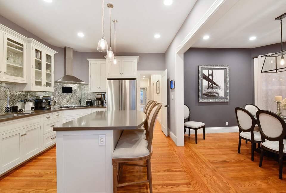 Designer Victorian Home - San Francisco, California