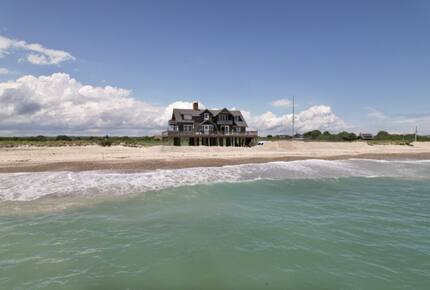The Castaway Cottage - South Kingstown, Rhode Island