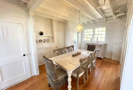 The Castaway Cottage - South Kingstown, Rhode Island