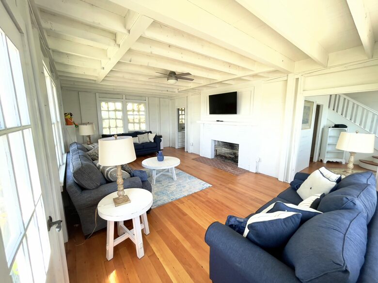 The Castaway Cottage - South Kingstown, Rhode Island