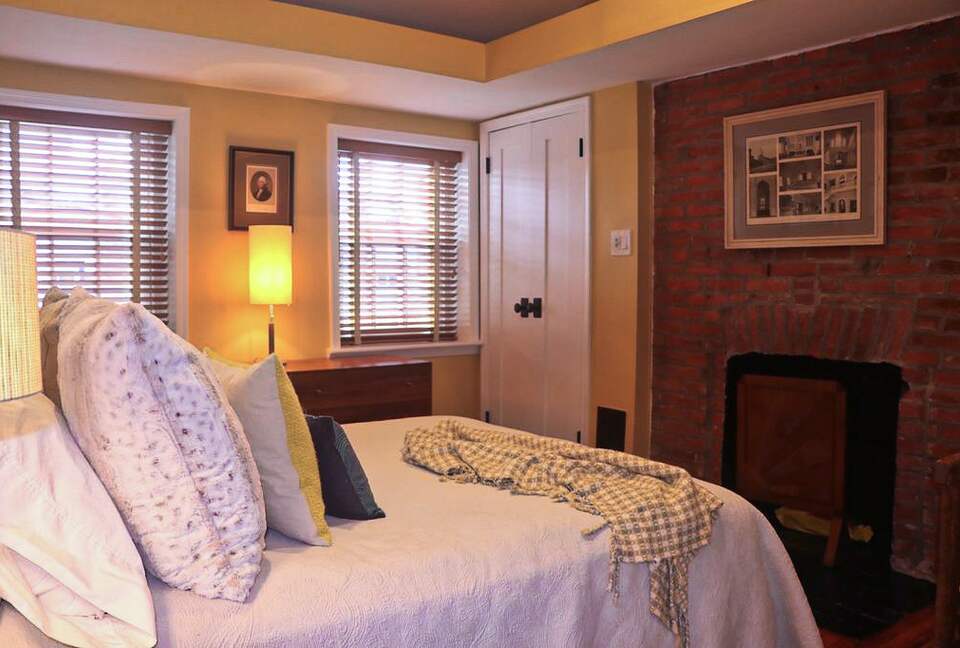 Historical Philadelphia Trinity Home - Philadelphia, Pennsylvania