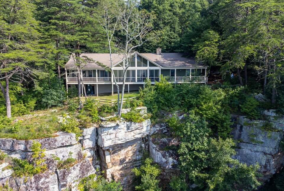 Stunning 'Mountain View' from Sun-up to Sundown - Monteagle, Tennessee