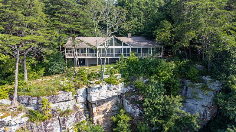 Stunning 'Mountain View' from Sun-up to Sundown - Monteagle, Tennessee