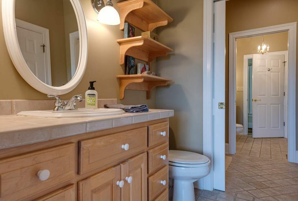 Stunning 'Mountain View' from Sun-up to Sundown - Monteagle, Tennessee