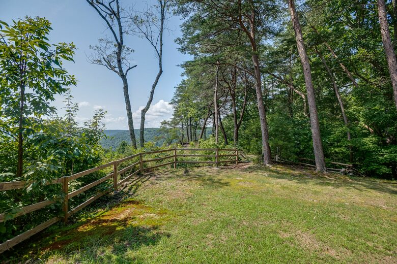 Stunning 'Mountain View' from Sun-up to Sundown - Monteagle, Tennessee