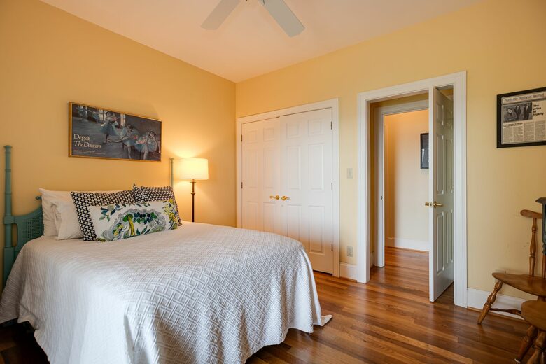 Stunning 'Mountain View' from Sun-up to Sundown - Monteagle, Tennessee