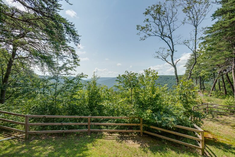 Stunning 'Mountain View' from Sun-up to Sundown - Monteagle, Tennessee