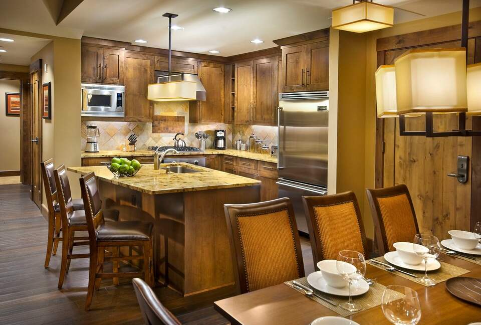 Welk's Northstar Lodge - Three Bedroom Residence - Truckee, California