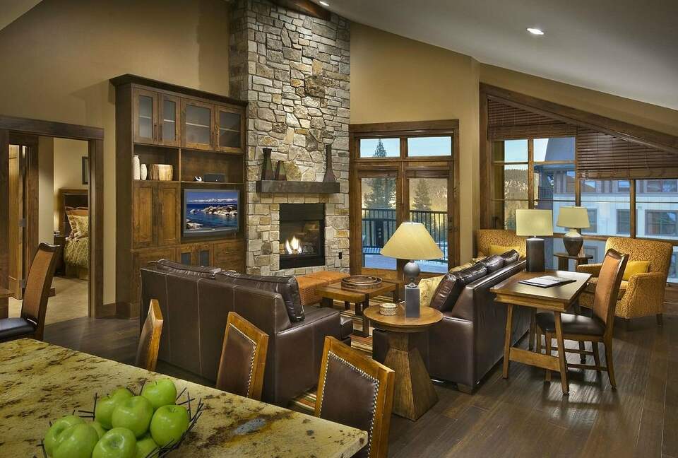 Welk's Northstar Lodge - Three Bedroom Residence - Truckee, California