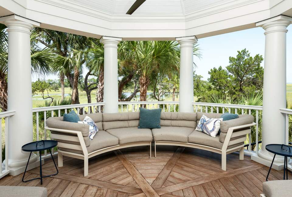 enjoy wonderful ocean breezes