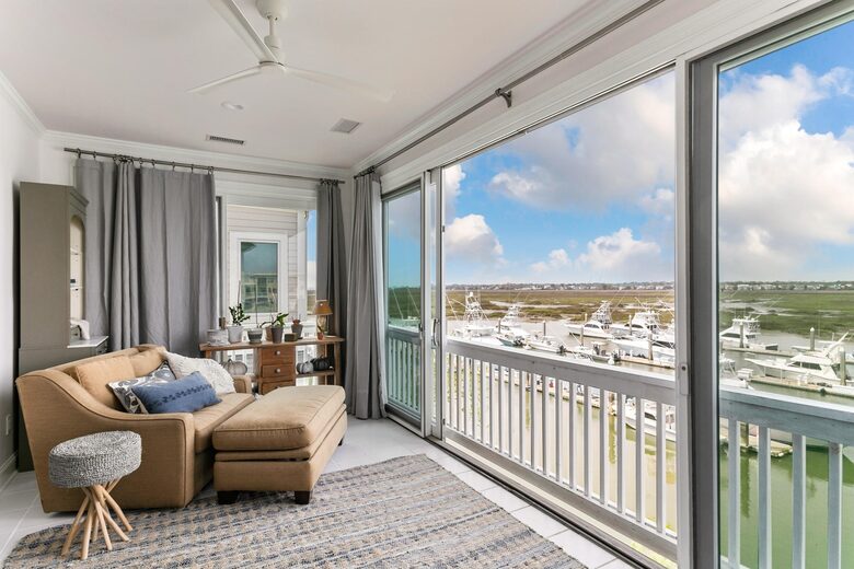 Marsh Harbor Masterpiece - Mount Pleasant, South Carolina