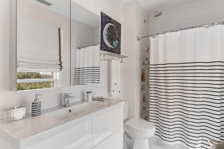 Marsh Harbor Masterpiece - Mount Pleasant, South Carolina