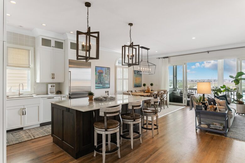 Marsh Harbor Masterpiece - Mount Pleasant, South Carolina