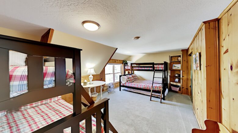 Spectacular Arrowhead Lakefront - Lake Arrowhead, California