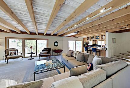 Spectacular Arrowhead Lakefront - Lake Arrowhead, California