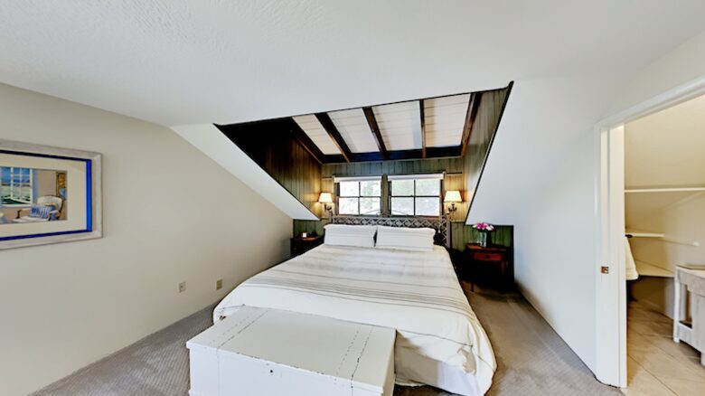 Spectacular Arrowhead Lakefront - Lake Arrowhead, California