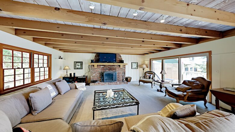 Spectacular Arrowhead Lakefront - Lake Arrowhead, California