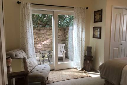 Downtown Napa Valley Hidden Gem - Napa, California