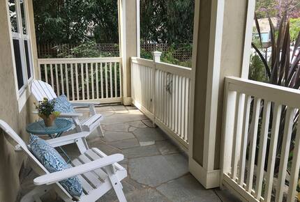 Downtown Napa Valley Hidden Gem - Napa, California