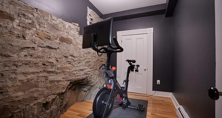 Hudson Valley Estate - West Park, New York