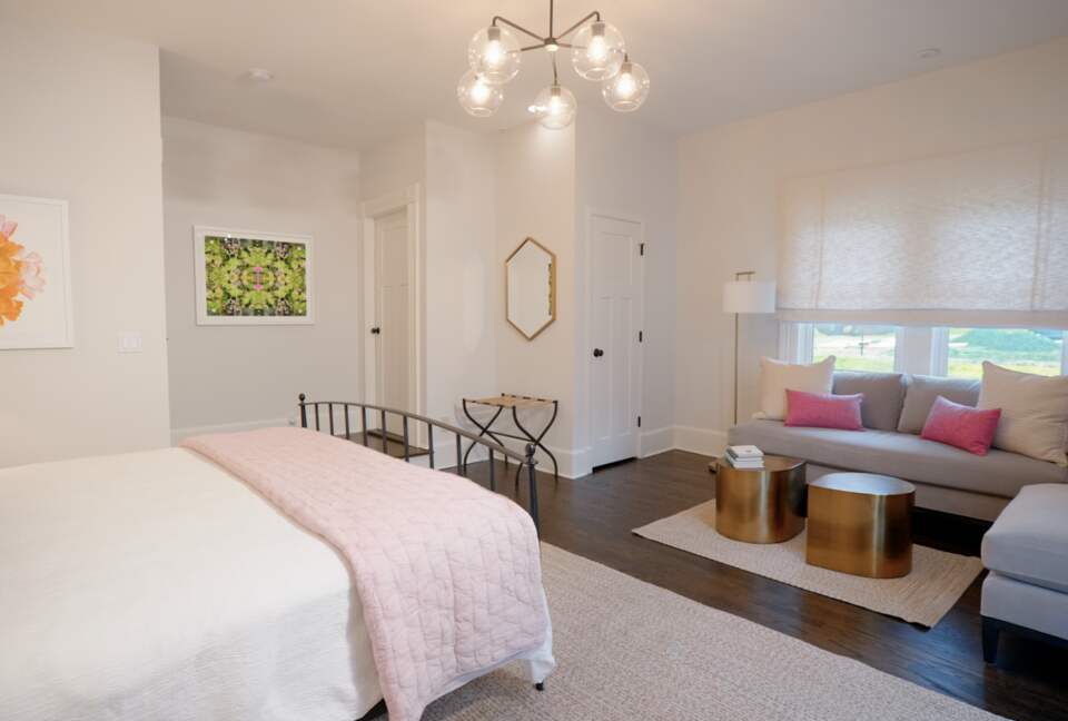 Hudson Valley Estate - West Park, New York