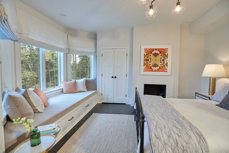 Hudson Valley Estate - West Park, New York